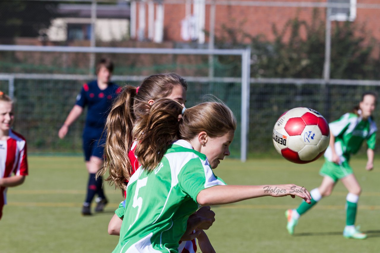 Bild 196 - C-Juniorinnen Kaltenkirchener TS - TuS Tensfeld : Ergebnis: 7:0